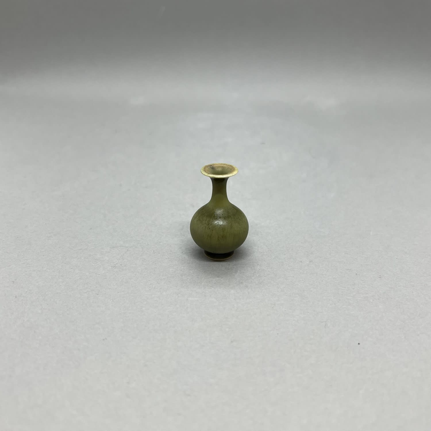 Yuta Segawa, Miniature Vase - Small Olive