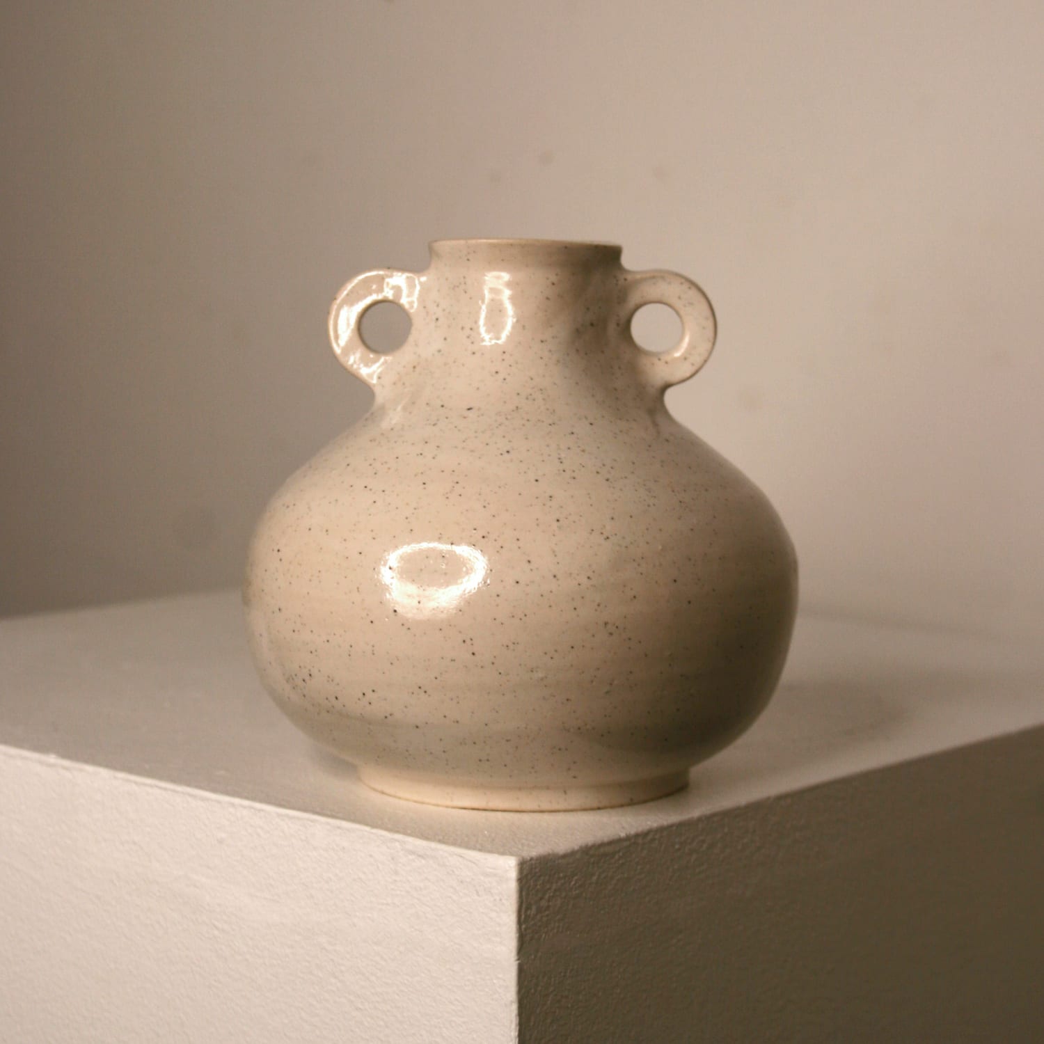 Lucy Physick, Teardrop Vase - Speckled White