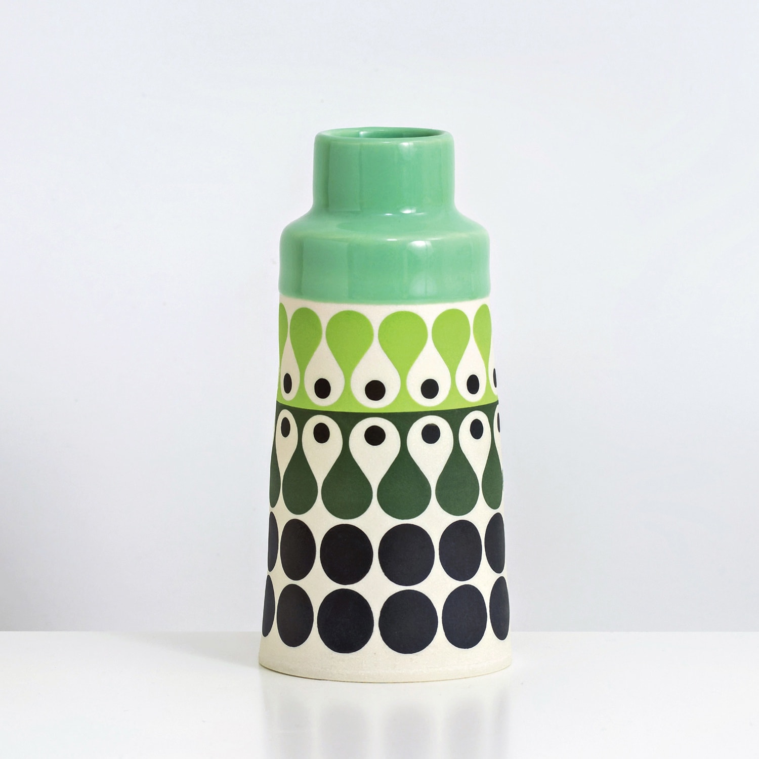 MapMap, Medium Cone Vase - Mint & Black