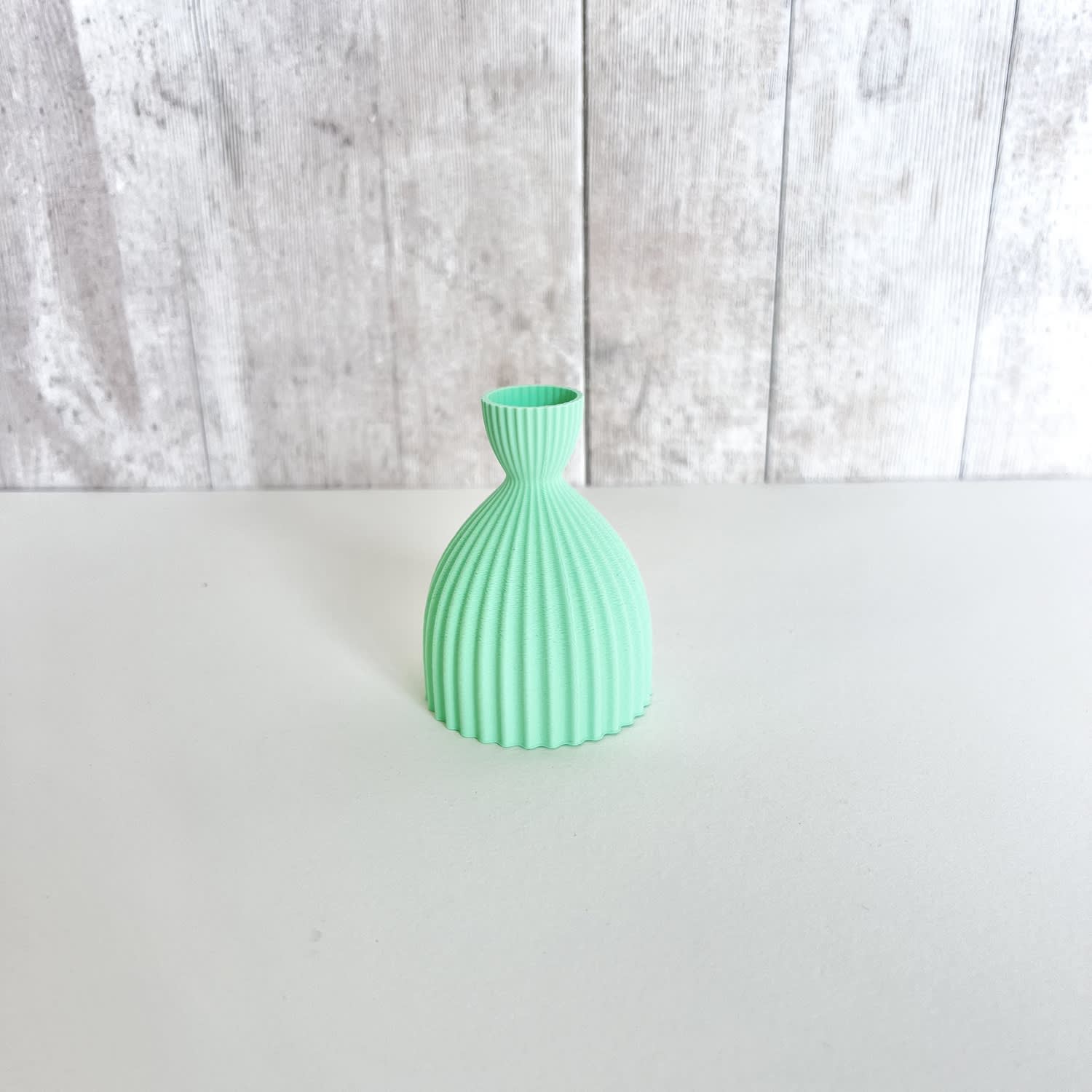 Keeley Traae, Small Vase - Electric Mint