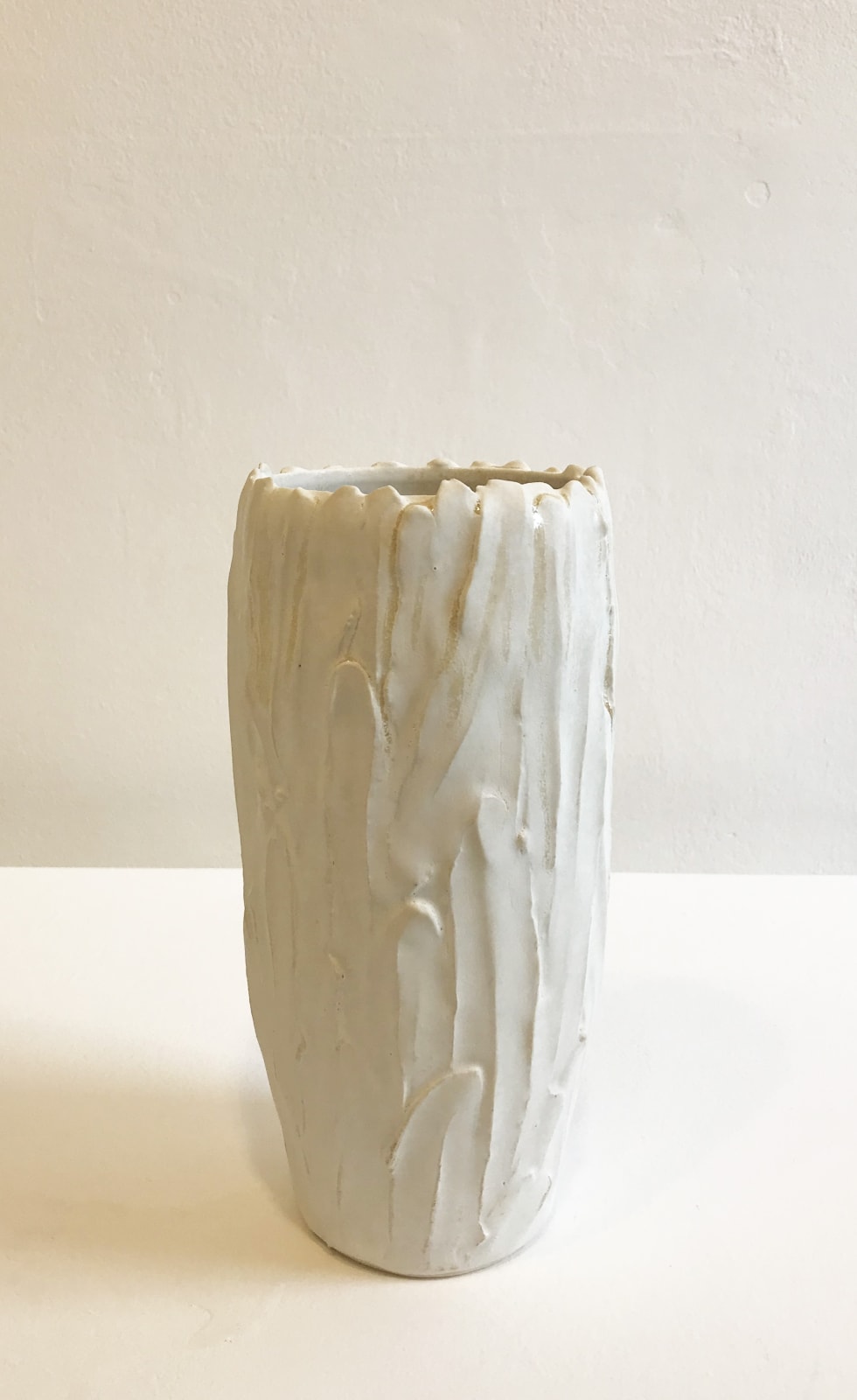 Emma Jagare, Leaf Vase, 2020