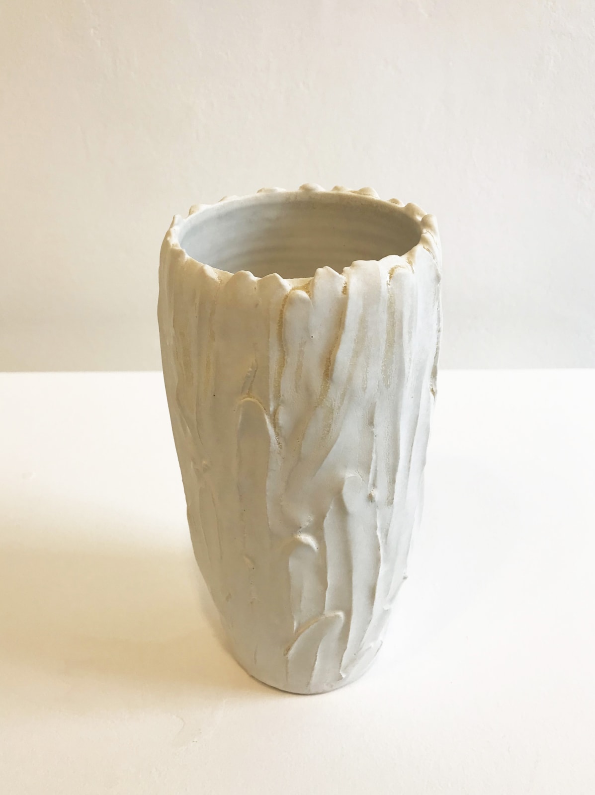 Emma Jagare, Leaf Vase, 2020