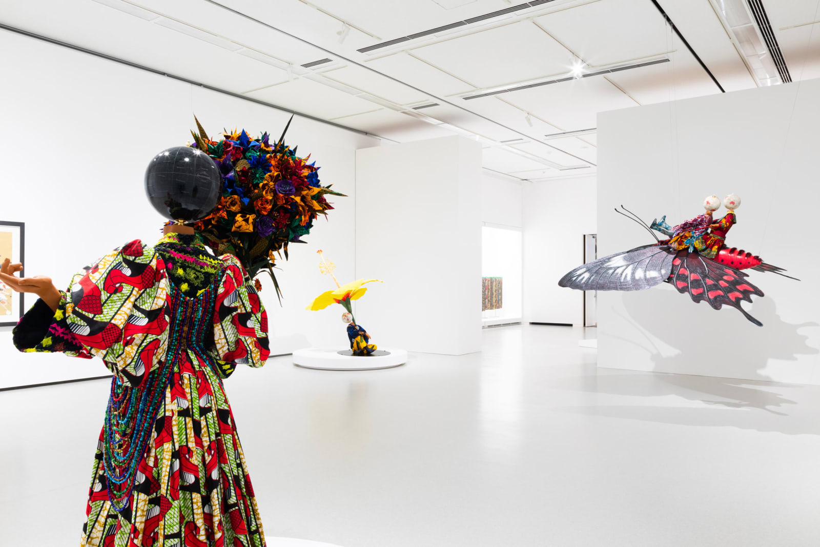 <p>Installation view: 'Yinka Shonibare MBE: Flower Power', Fukuoka Art Museum, Fukuoka (2019).</p>
