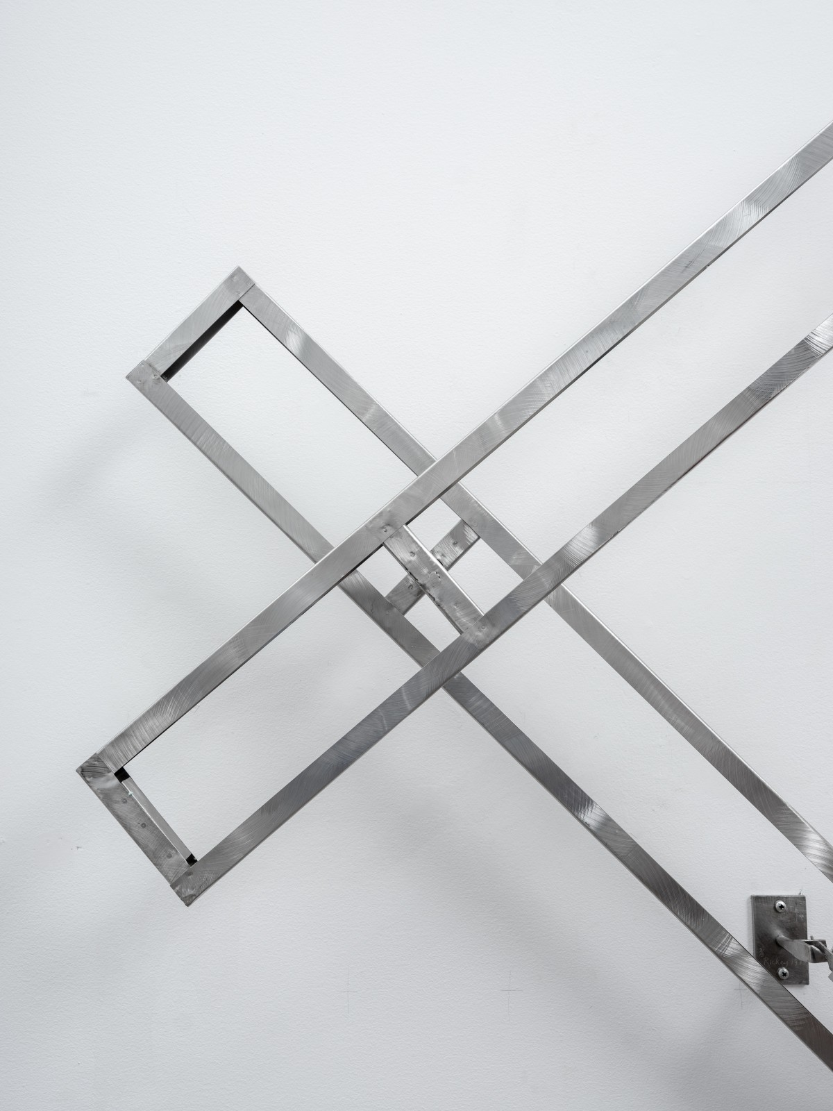 George Rickey, Two Open Rectangles Diagonal Jointed - Wall, 1985 (begun 1984)