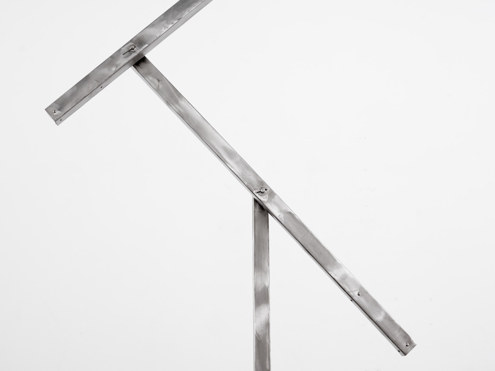 George Rickey, Four Lines Diagonal Jointed, 1988