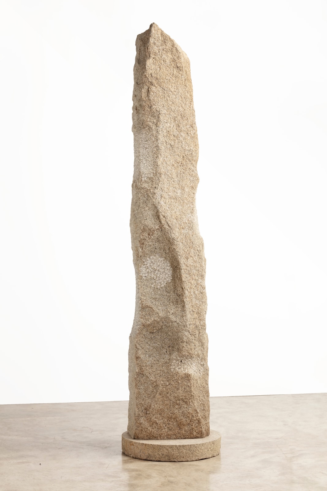 Isamu Noguchi, Gift of Stone, 1982