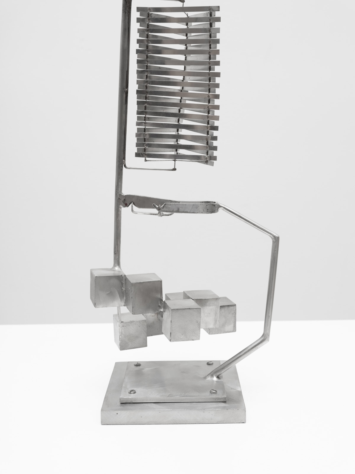 George Rickey, Column of Seven Rotors, Lumina, 1978