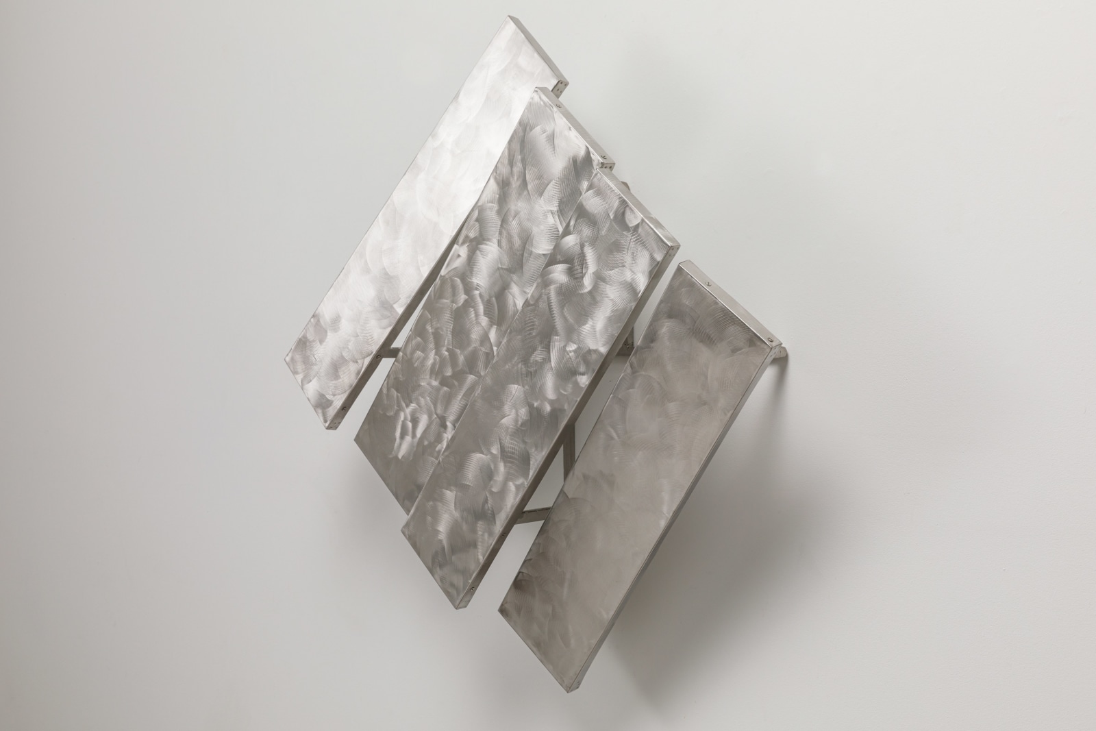George Rickey, Four Rectangles Oblique Wall, 1972-1973