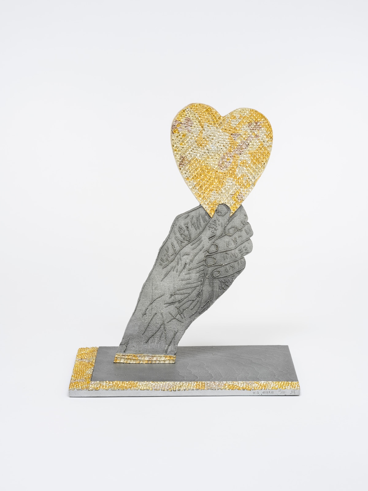 Kiki Smith, Heart in Hand, 2016