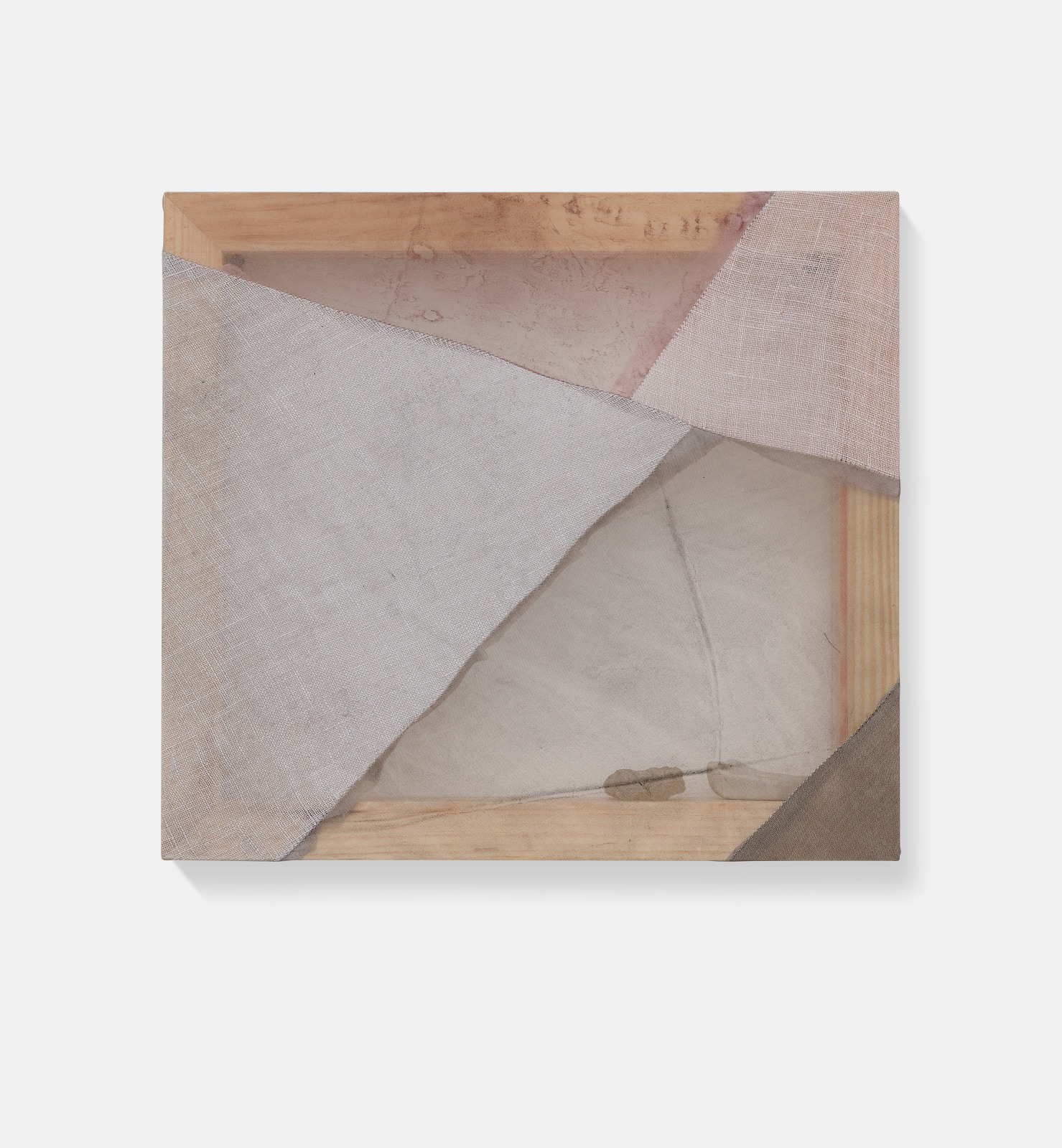 Martha Tuttle, equilibrium, 2025