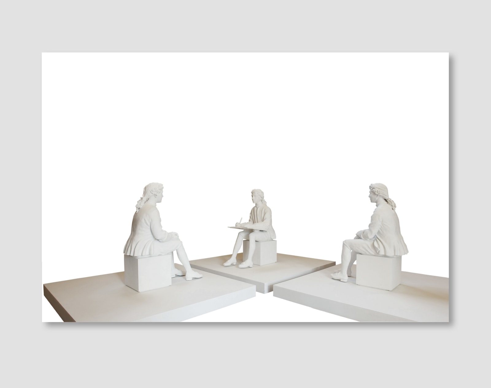 Sculpture depicting three men sitting on three different cubes supported by a platform.