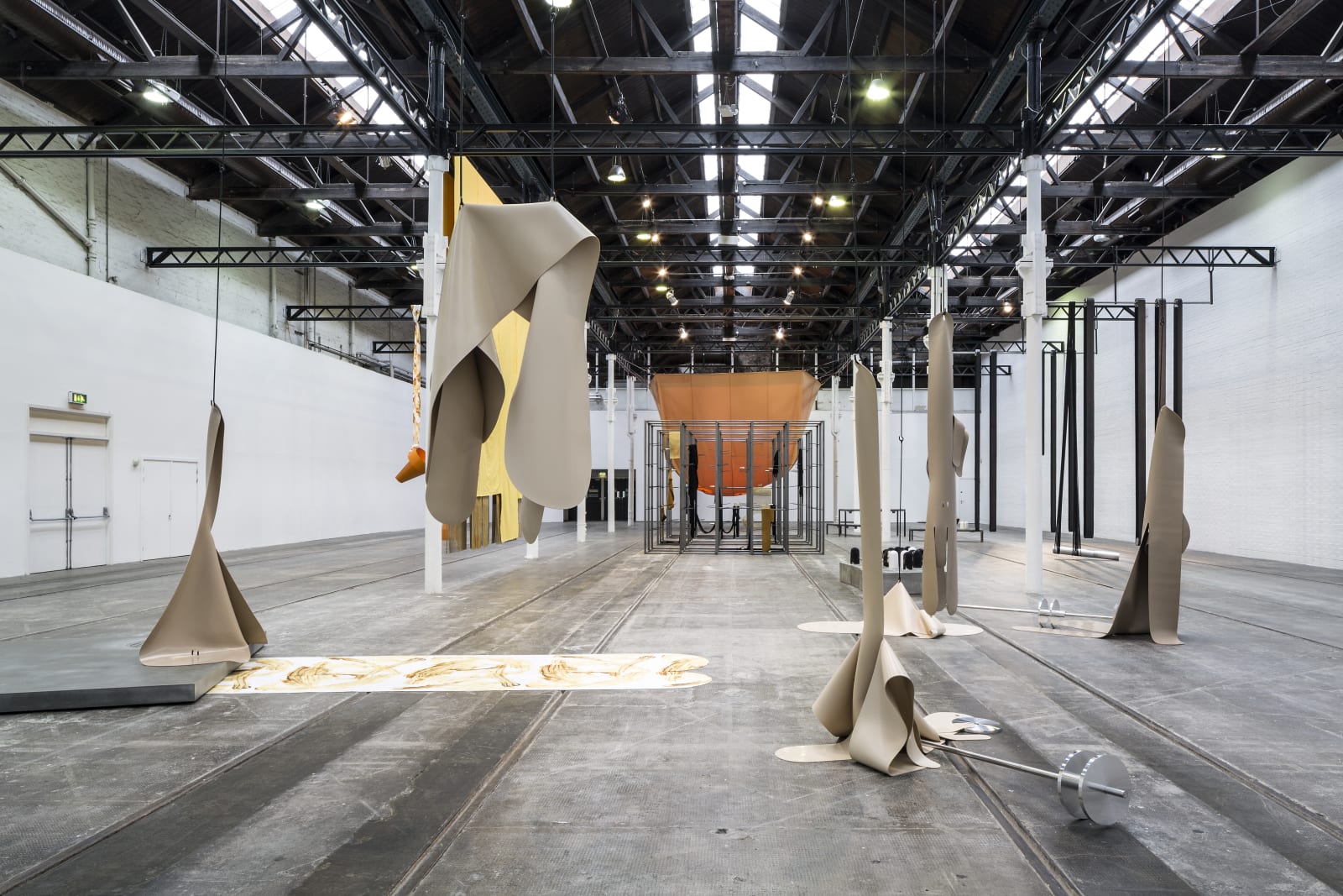 <p>Installation view: 'Yield Point', Tramway, Glasgow (2017)</p>