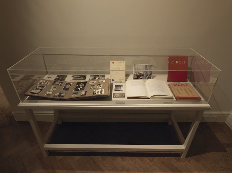 Archival display