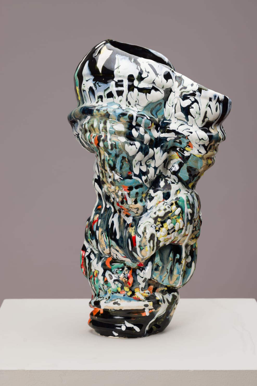 Oriel Zinaburg, Coral # 908, 2022