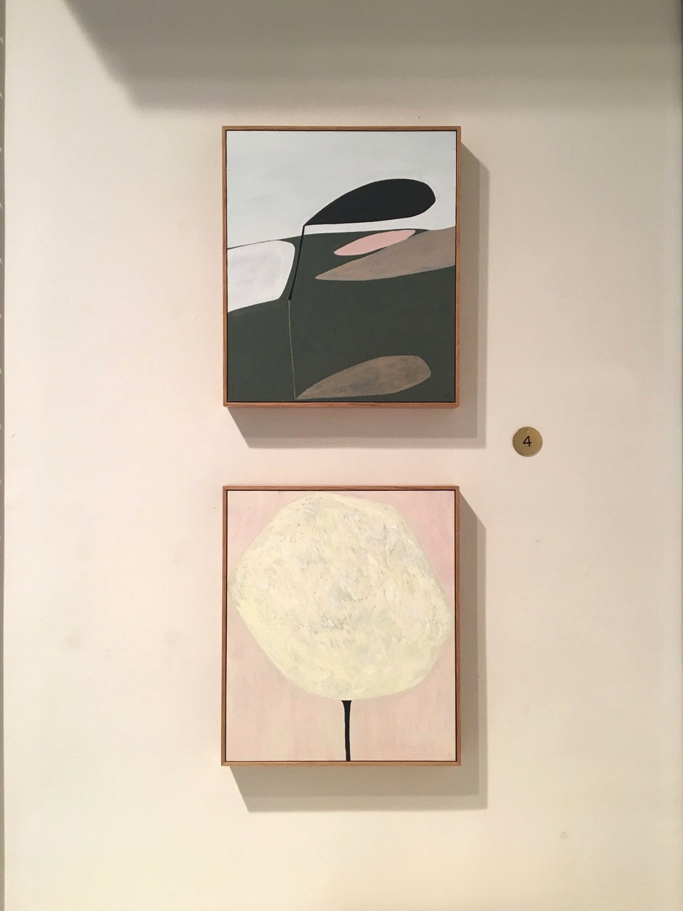 Rob Lyon, Beseiged, 2017