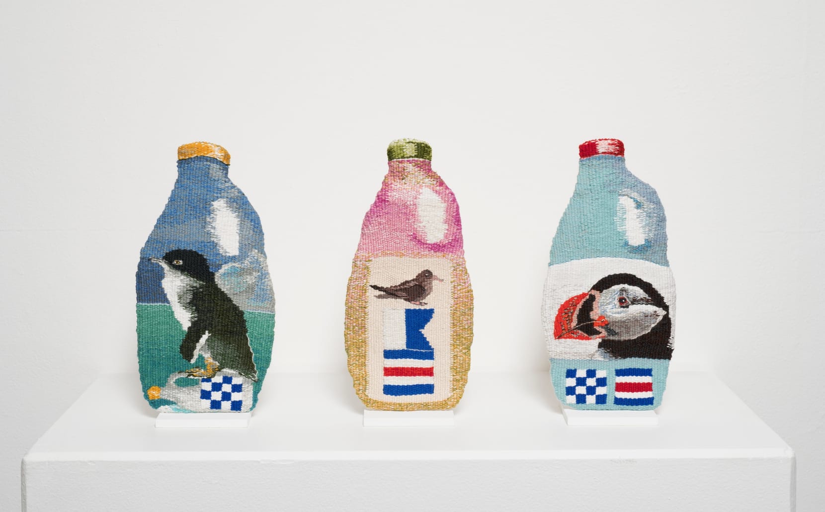 Suzanne Knight, International language of distress II (puffin), 2023