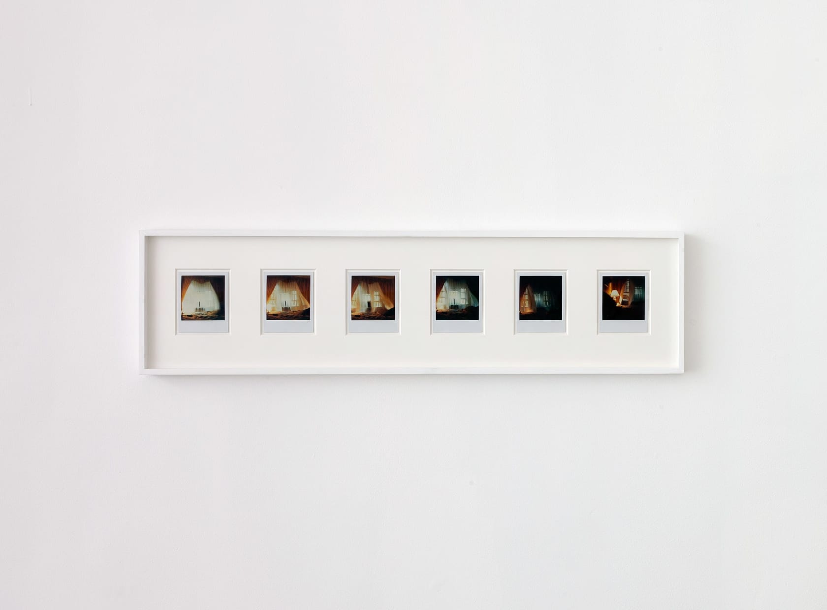 Robby Müller 写真集 Polaroid 新品未開封 Robby Müller: Polaroid: Exterior / Interior – Parallel Editions