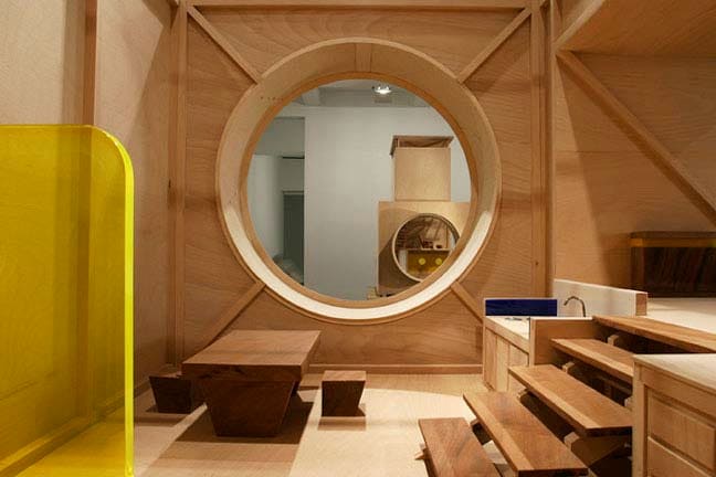 Thomas Schütte One Man House II, 2004