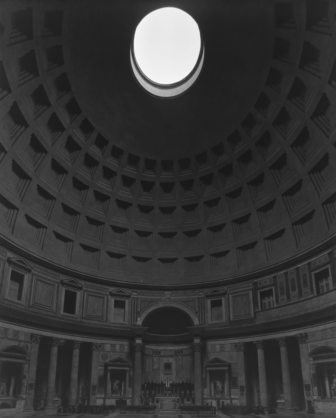 Hiroshi Sugimoto, Pantheon, Rome, 2015