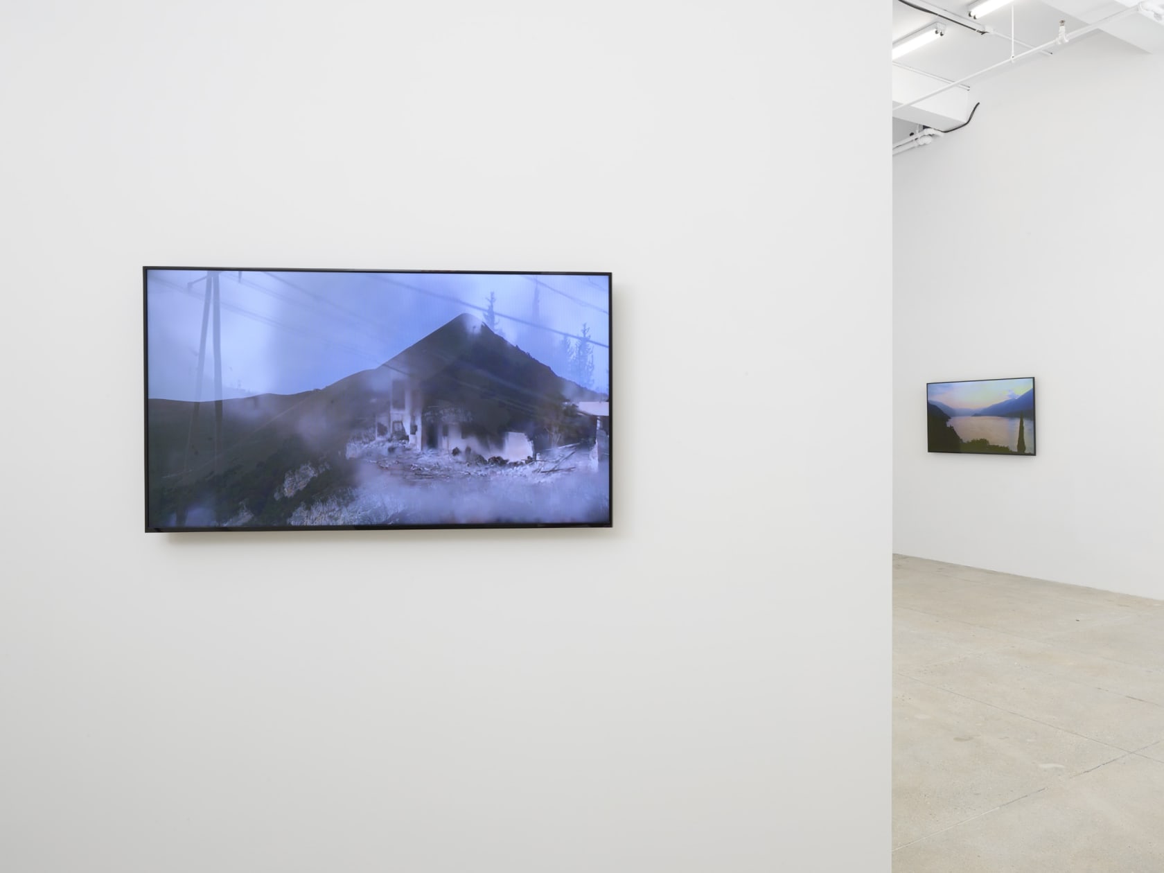 An exhibition installation view from: Dara Birnbaum, Psalm 29(30)