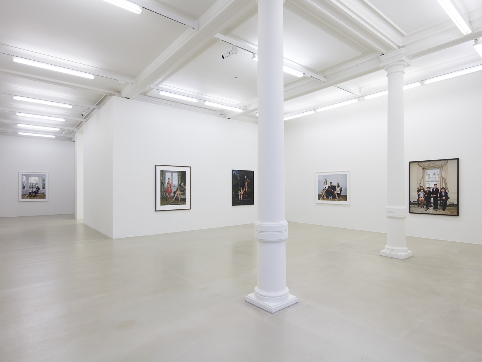 5 framed photographs in Rineke Dijkstra's exhibition at Marian Goodman Gallery, London, March 2020
