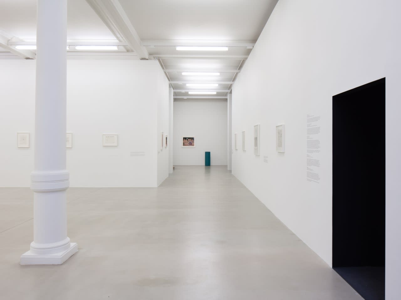 An exhibition installation view from: Robert Smithson, Hypothetical Islands