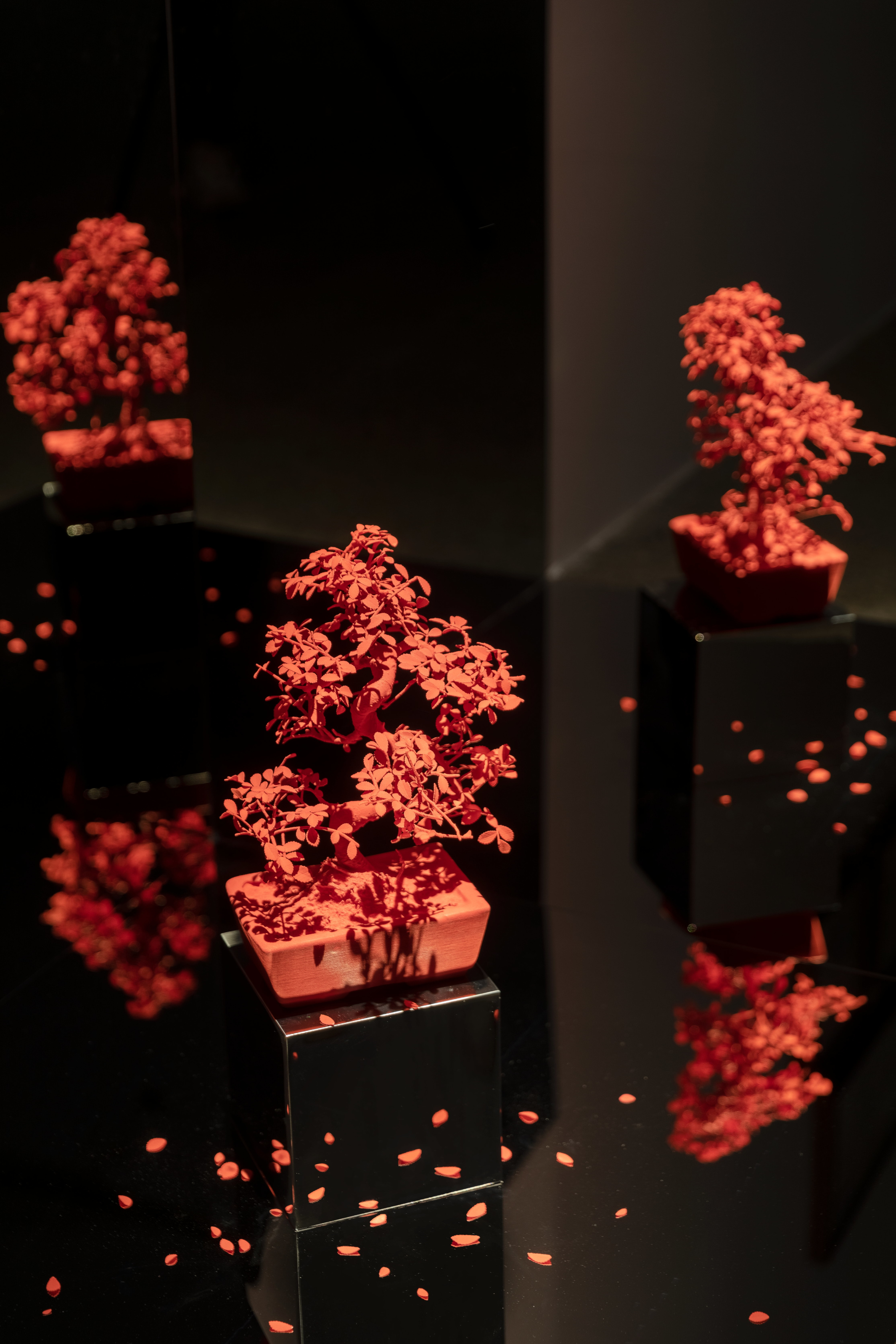 Rirkrit Tiravanija, untitled 2021 (a perfect kiss) (one), 2021