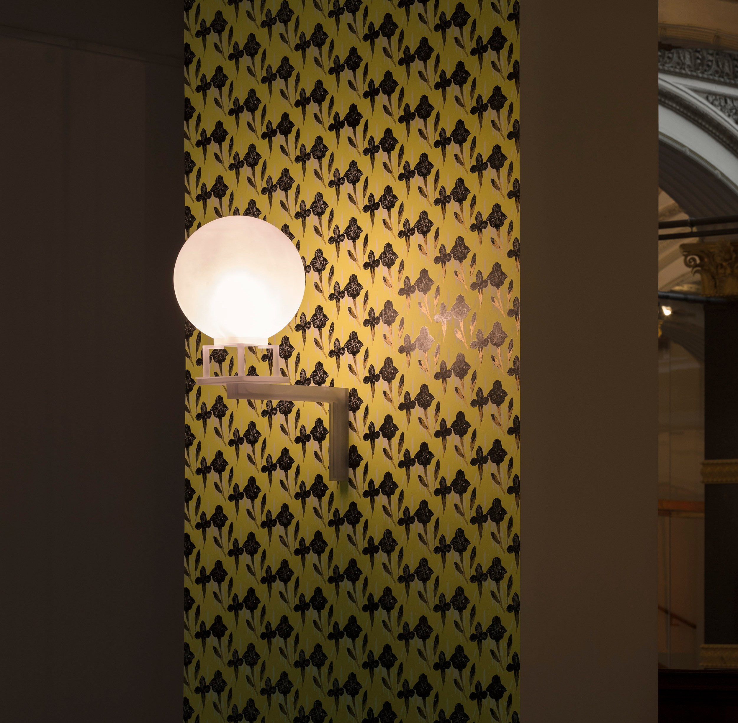 Philippe Parreno, Flickering Lights (Marianne Brandt), 2018