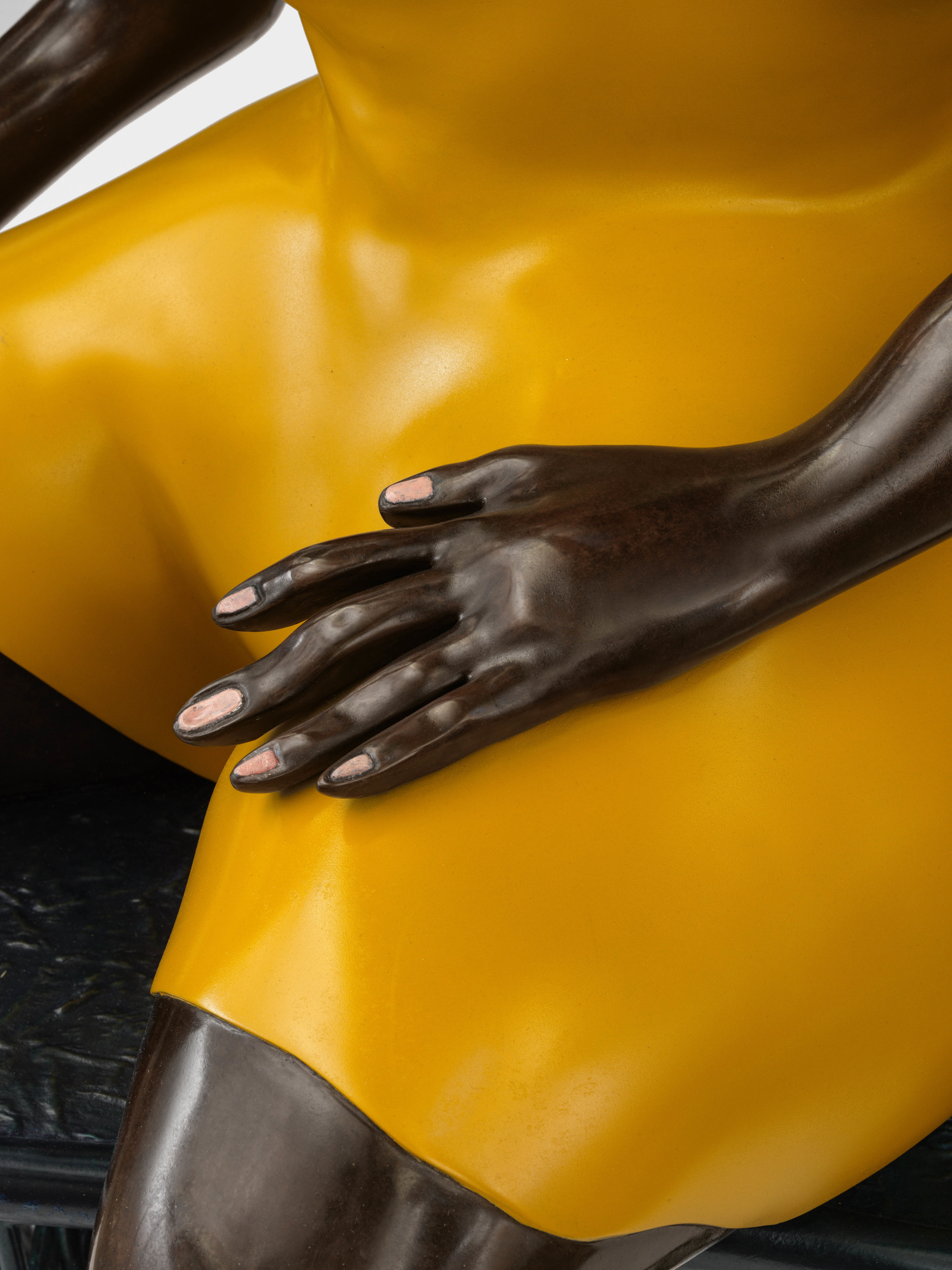 Tschabalala Self Seated Woman 12022 Bronze with patina and oxides with wax coating 152.4 x 92.9 x 93.1 cm 60...