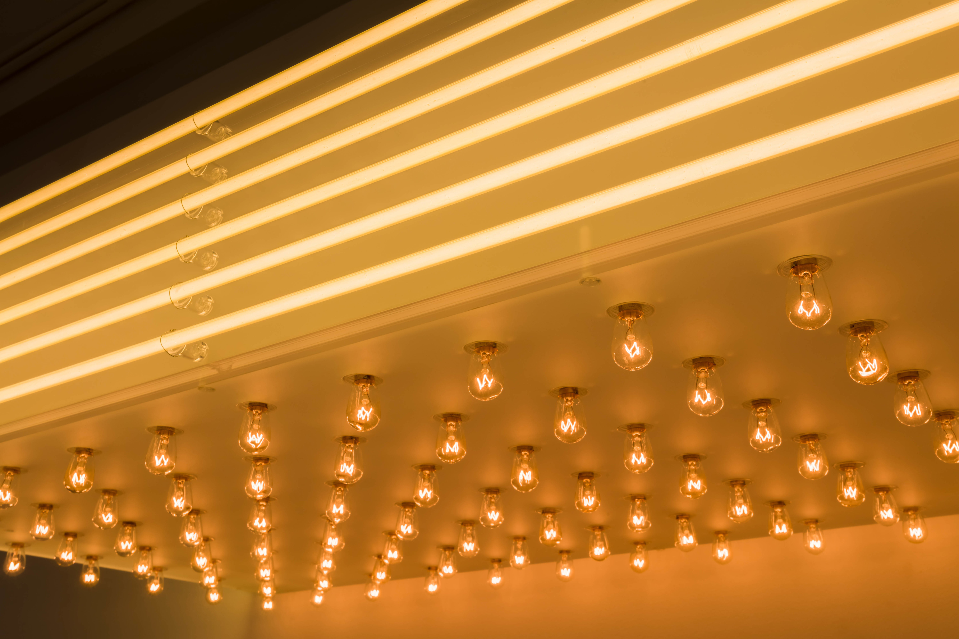 Philippe Parreno, Marquee (Golden Hour), 2020