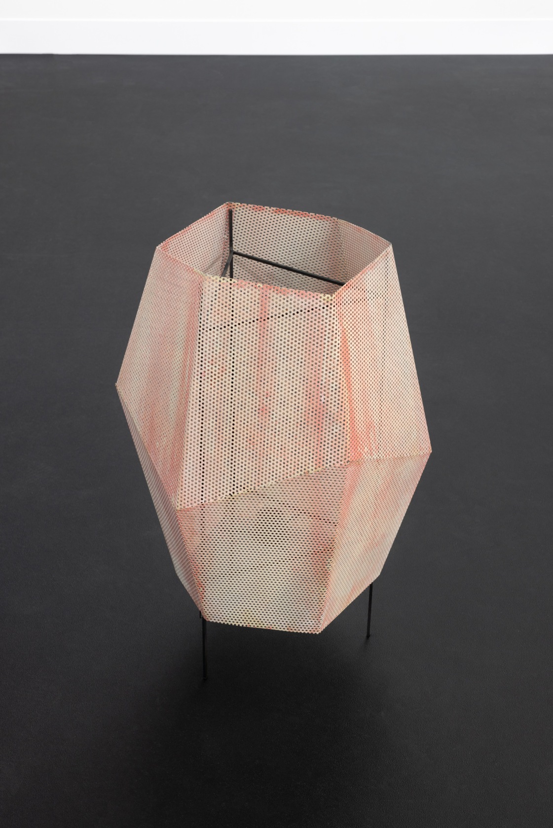 Martin Boyce, Dead Star (red), 2014