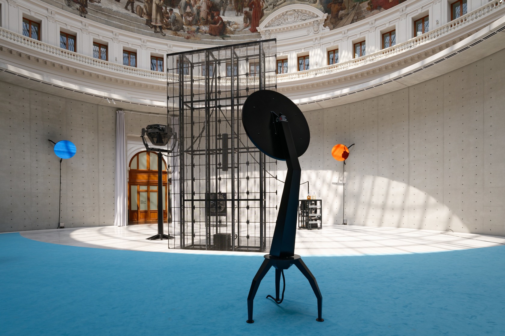 Philippe Parreno, Heliotropes, 2022