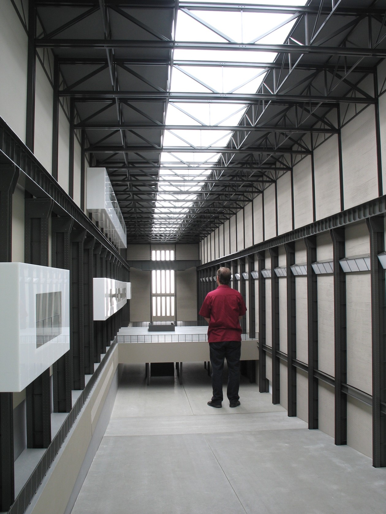 Roman Ondak, It Will All Turn Out Right in the End, 2005-2006