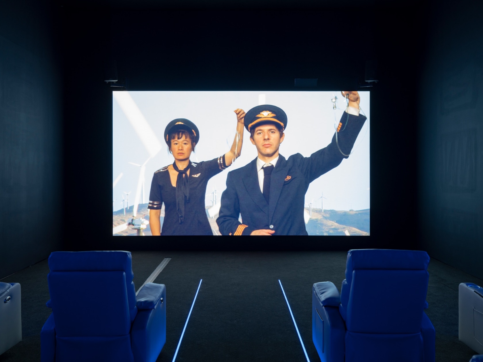 Hito Steyerl, In Free Fall, 2010