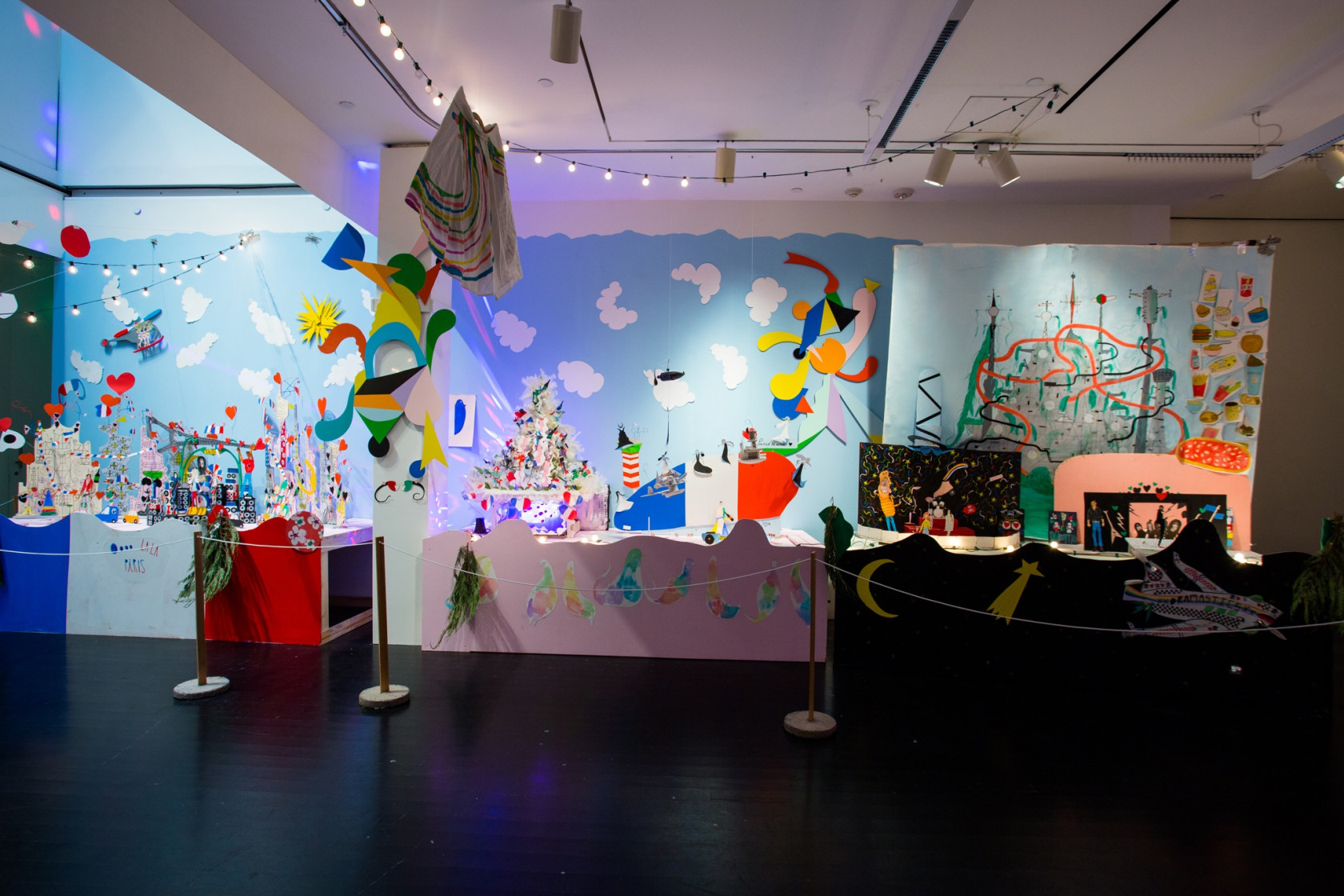 Exhibition view, Ladies and Gentlemen, Meet the Dramatics, Museum of Contemporary Art, Denver, 2016 © MCA Denver