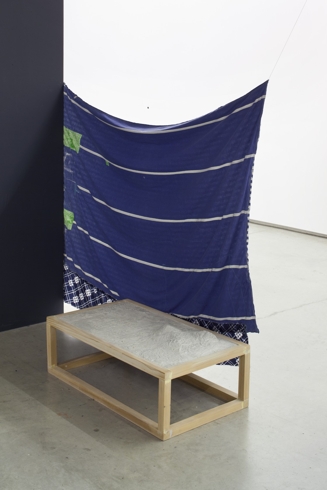 Exhibition view, Synapsen, ikob Museum of Contemporary Art, Belgium, 2014 © Mick Vicenz