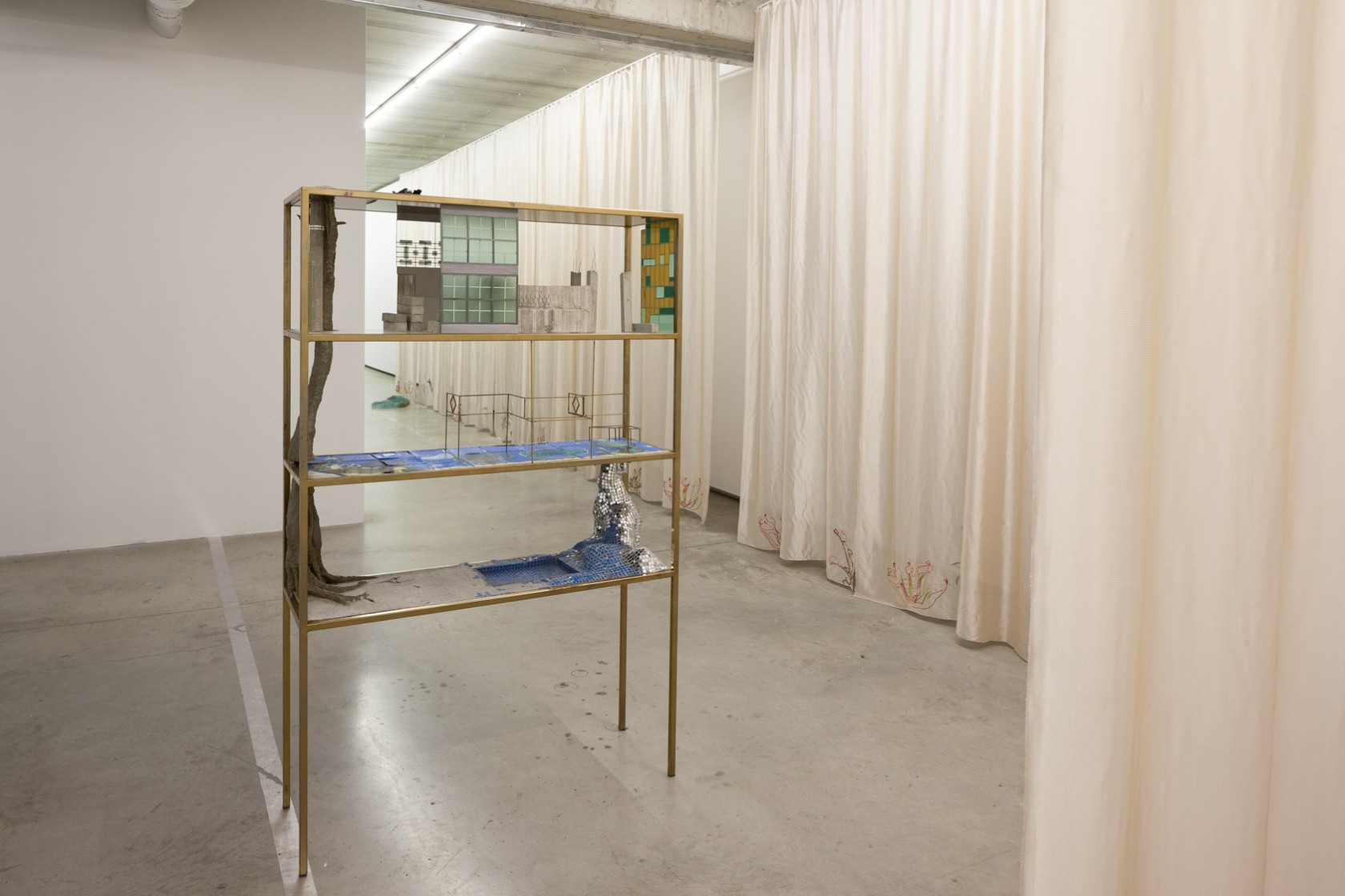 Exhibition view, Synapsen, ikob Museum of Contemporary Art, Belgium, 2014 © Mick Vicenz