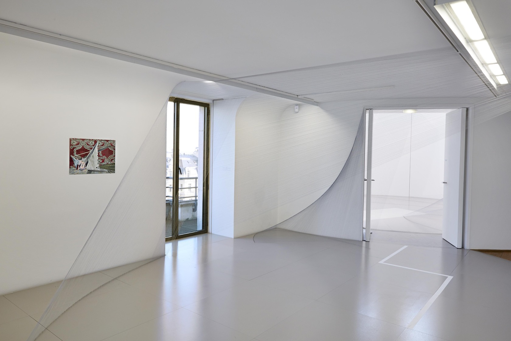 Hyperboloïde III, 2015 Le fil rouge, Espace CulturelLouis Vuitton Paris, 2015 © Pauline Guyon / Louis Vuitton