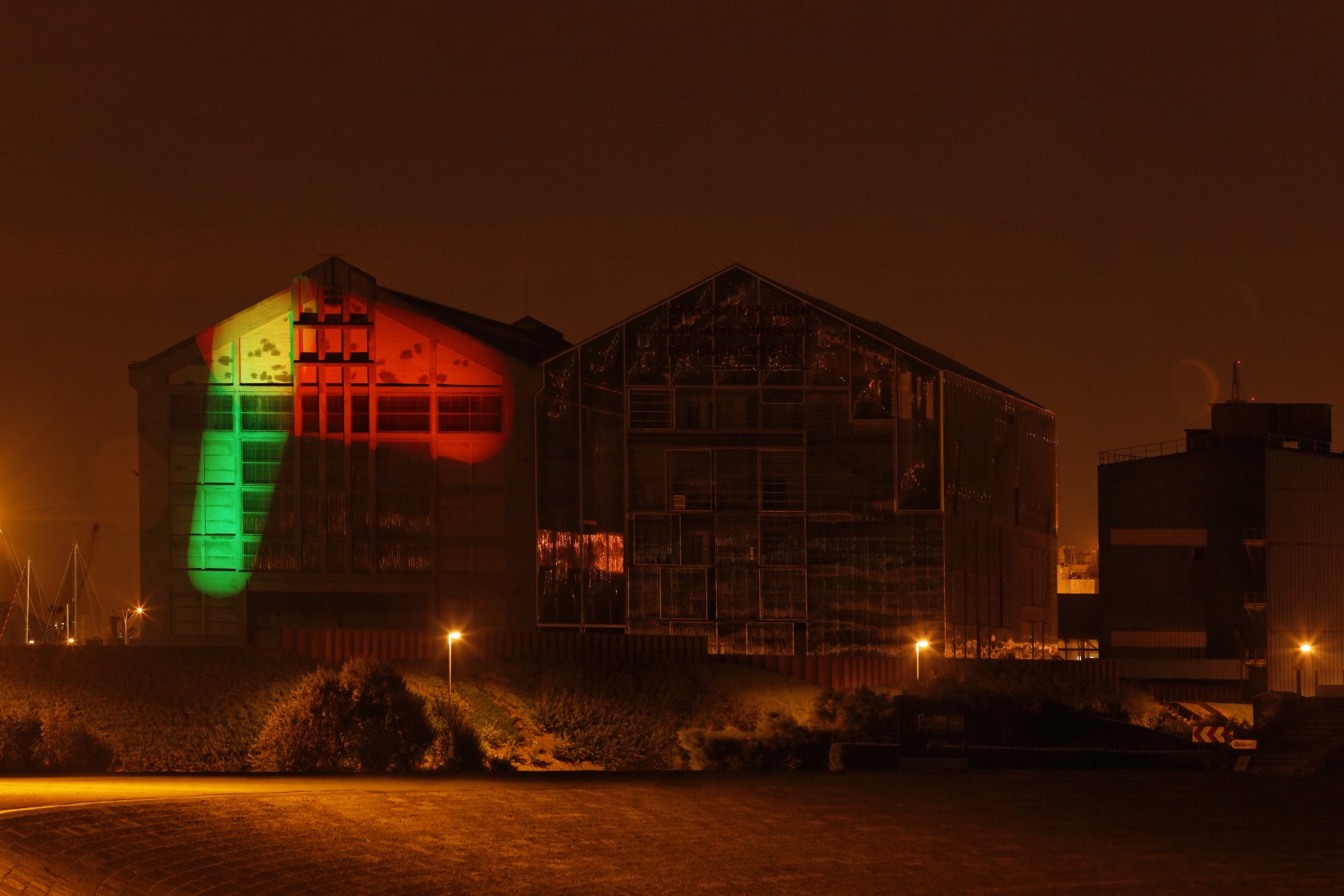 Exhibition view Blowing In The Wind, since 2013 AP2, FRAC Nord-Pas de Calais, Dunkerque Photo © Carsten Eisfeld