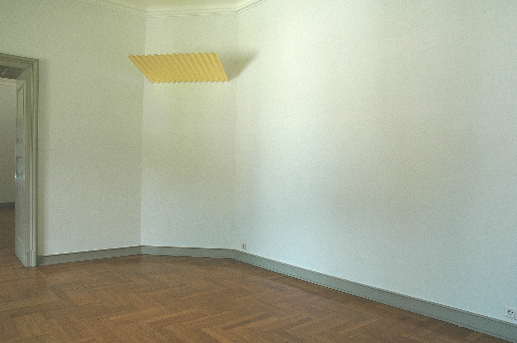 Exhibition view An den Frühling, 2007 Museum Morsbroich, Leverkusen Photo © Ann Veronica Janssens