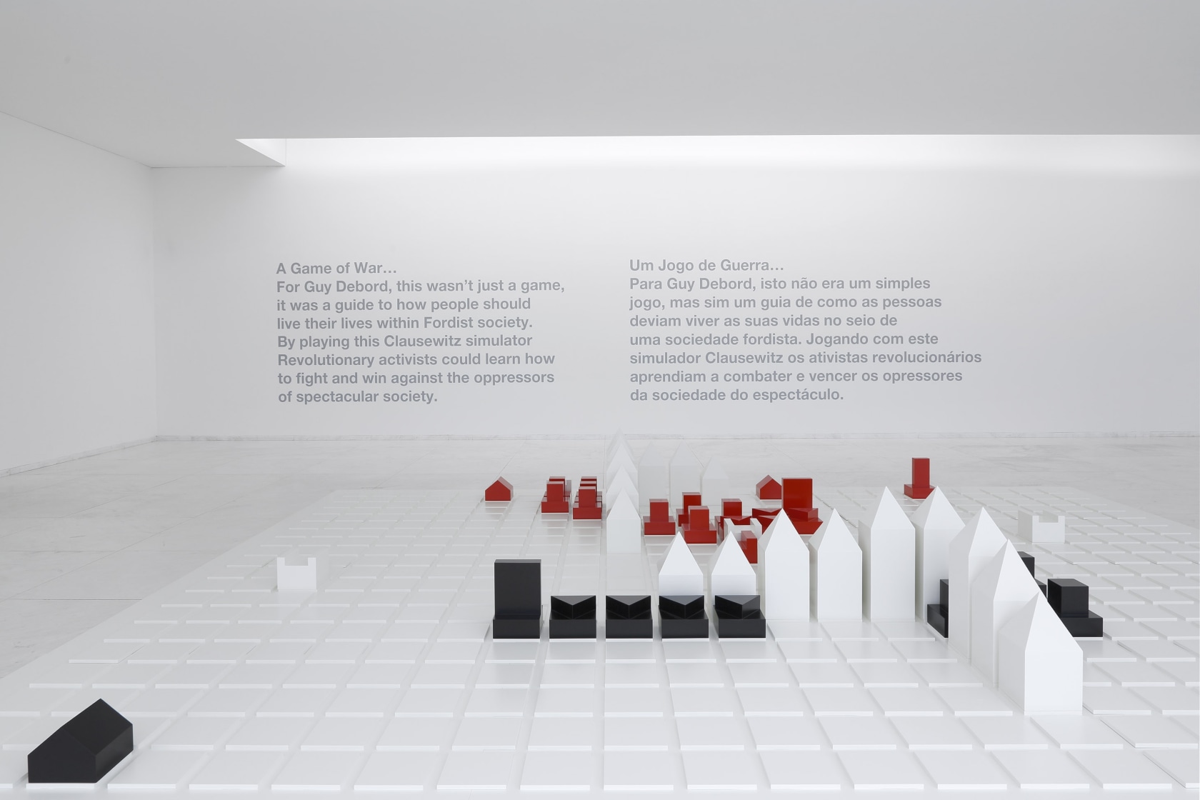 Exhibition view: Campaign: An Exhibition in Four Moments, Museu Serralves, Porto, 2016 Photo: © Filipe Braga/ Fundação de Serralves