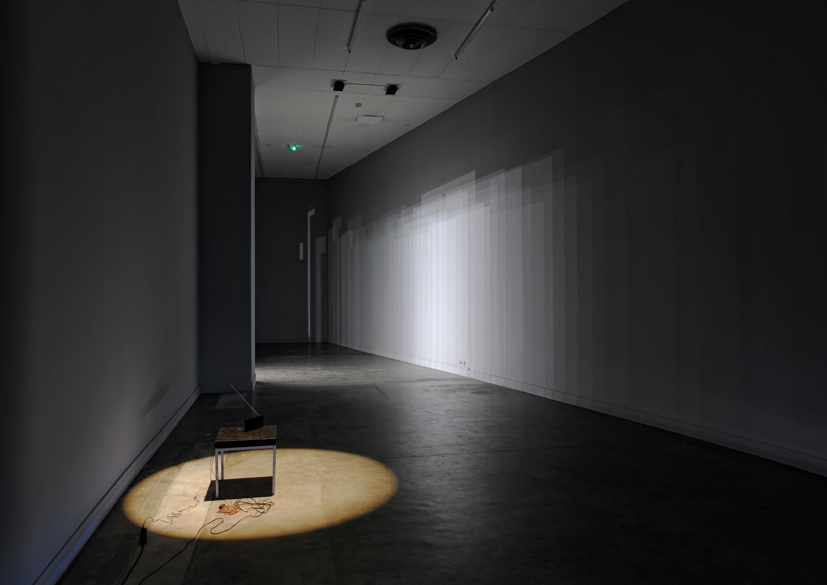 A Broadcast from 1887 on the Subject of our Time, 1996 Radio transmitter, radio receiver Photo © Blaise Adilon