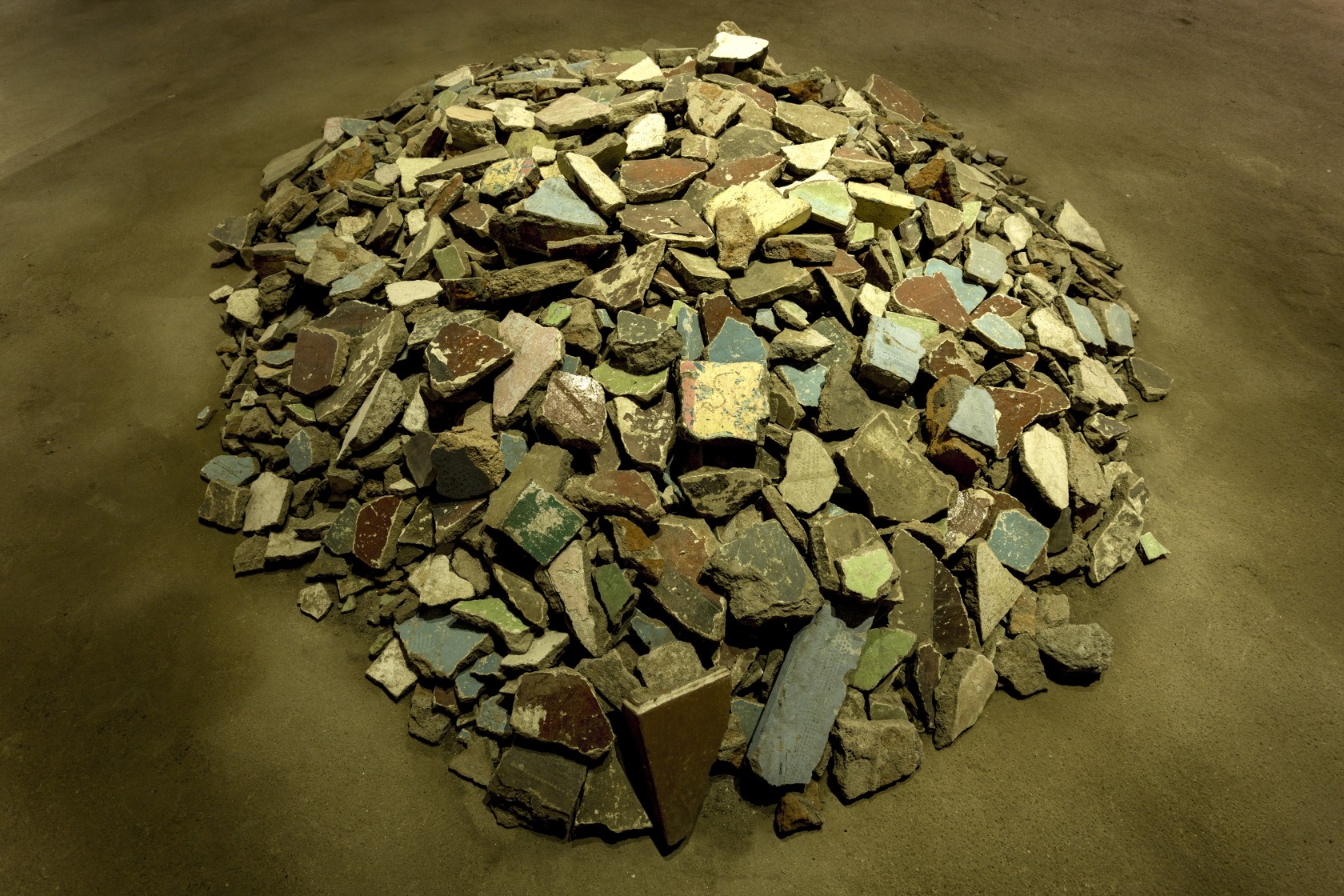 Exhibition view forming in the pupil of an eye, 2016 Kochi-Muziris Biennale, Kochi Photo courtesy of Kochi-Muziris Biennale