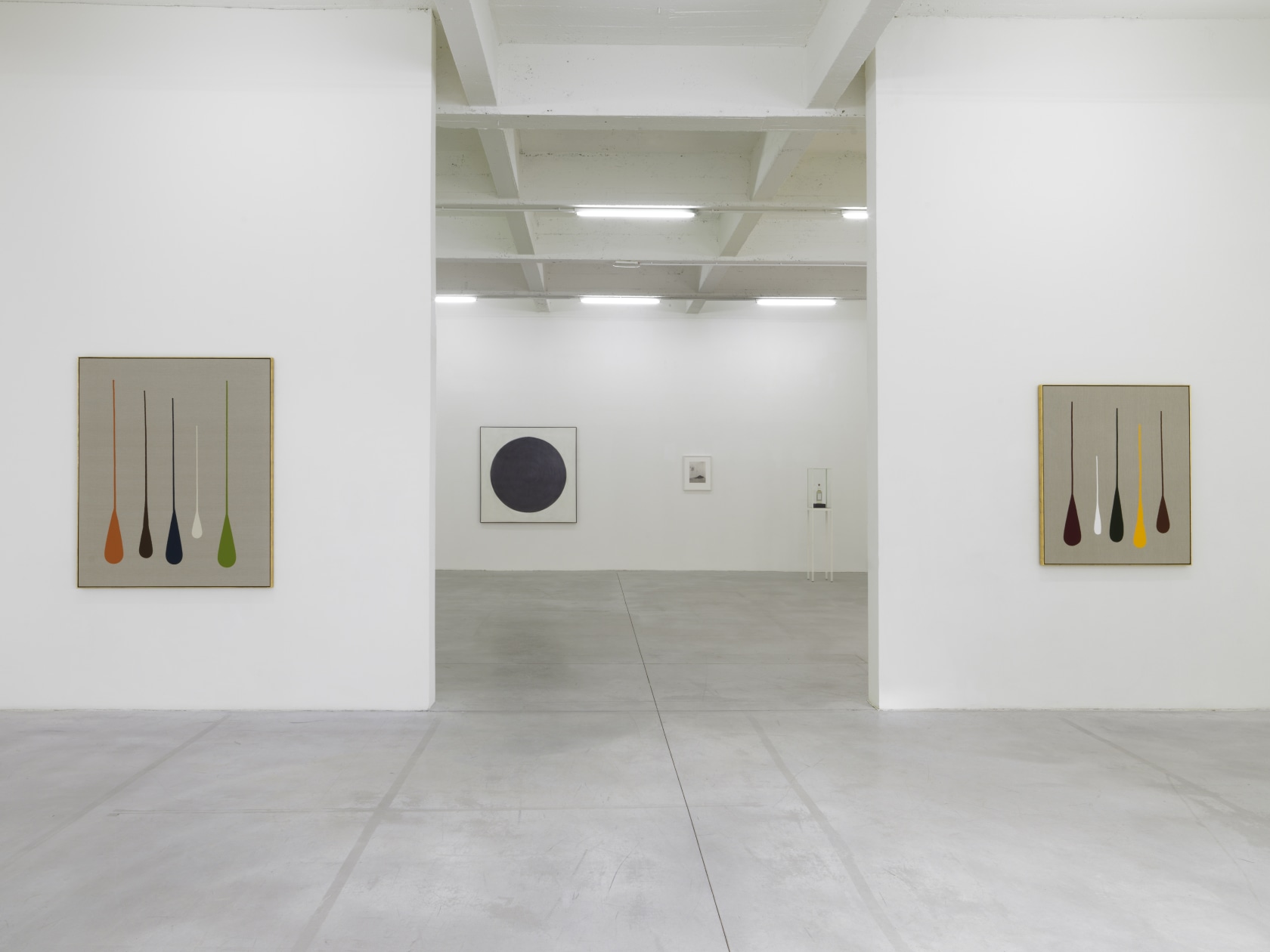 Exhibition view Rodney Graham: You should be an artist, 2016–17 Le Consortium, Dijon Photo © André Morin