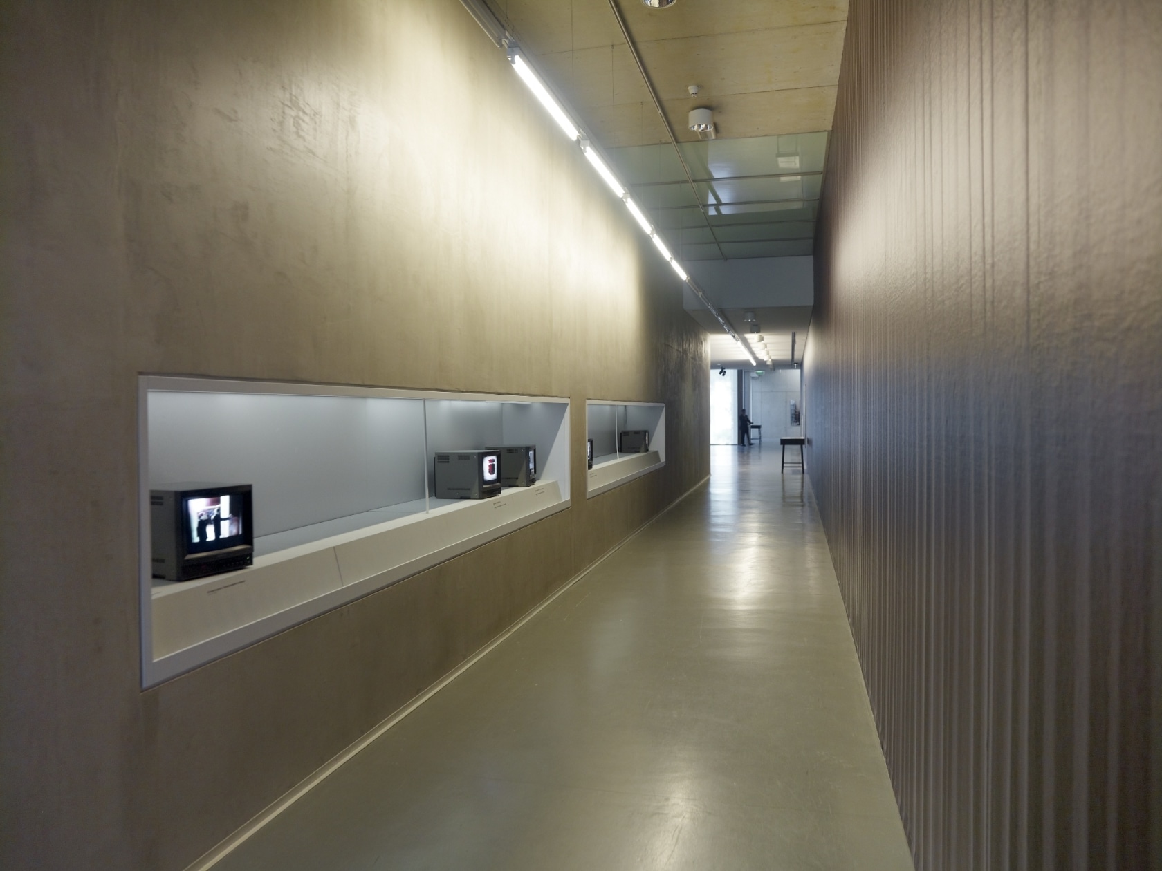 Exhibition view Nationalgalerie, 2010 Museum Boijmans Van Beuningen, Rotterdam Photo © Studio Hans Wilschut