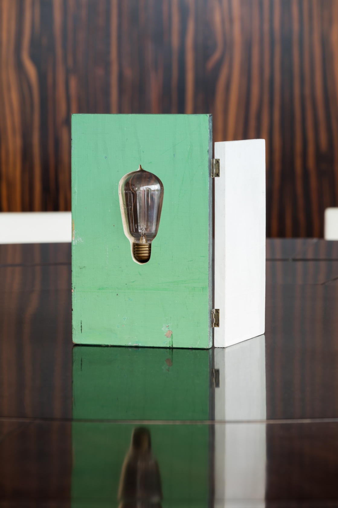 Exhibition view Tugendhat 1: Jiří David, Jiří Kovanda, Roman Ondak, 2017 Villa Tugendhat, Brno Photo © Andrea Rossetti