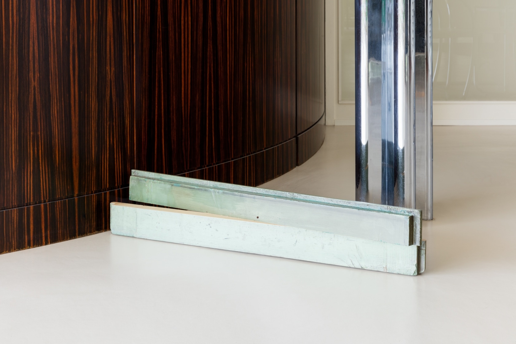 Exhibition view Tugendhat 1: Jiří David, Jiří Kovanda, Roman Ondak, 2017 Villa Tugendhat, Brno Photo © Andrea Rossetti