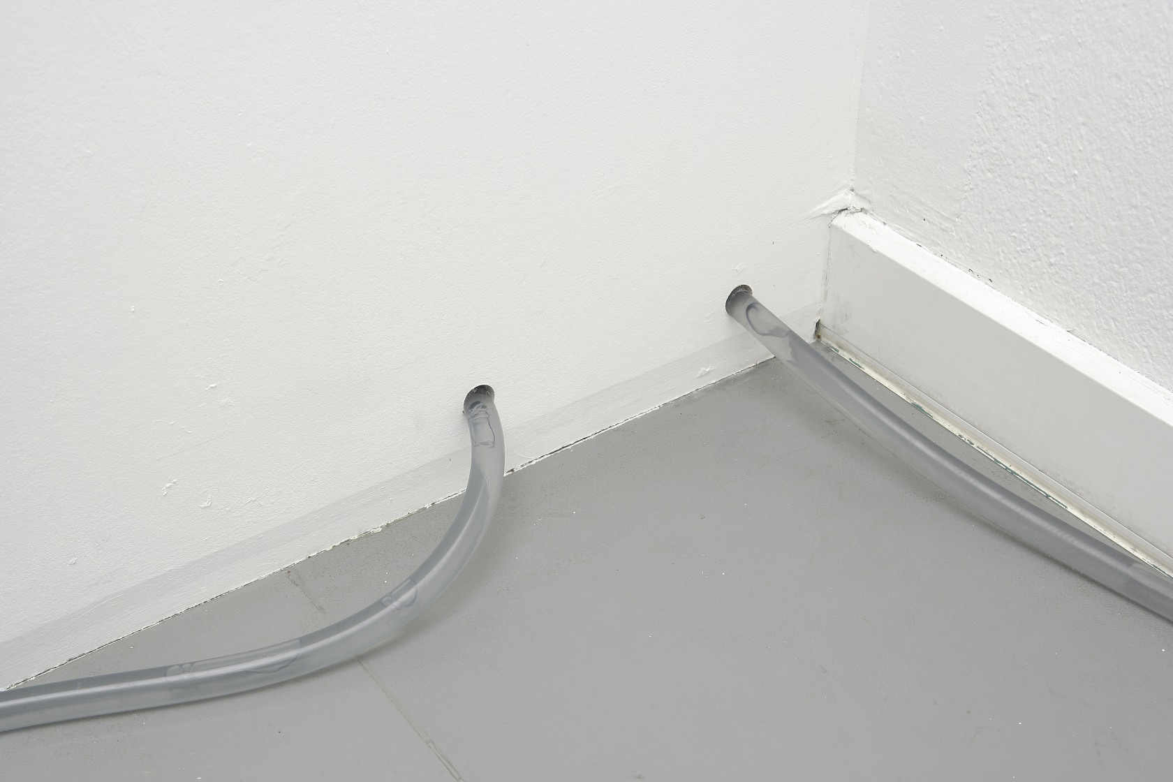 Exhibition view Shaking Horizon, 2010 Villa Arson, Nice Photo © Jean Bastille