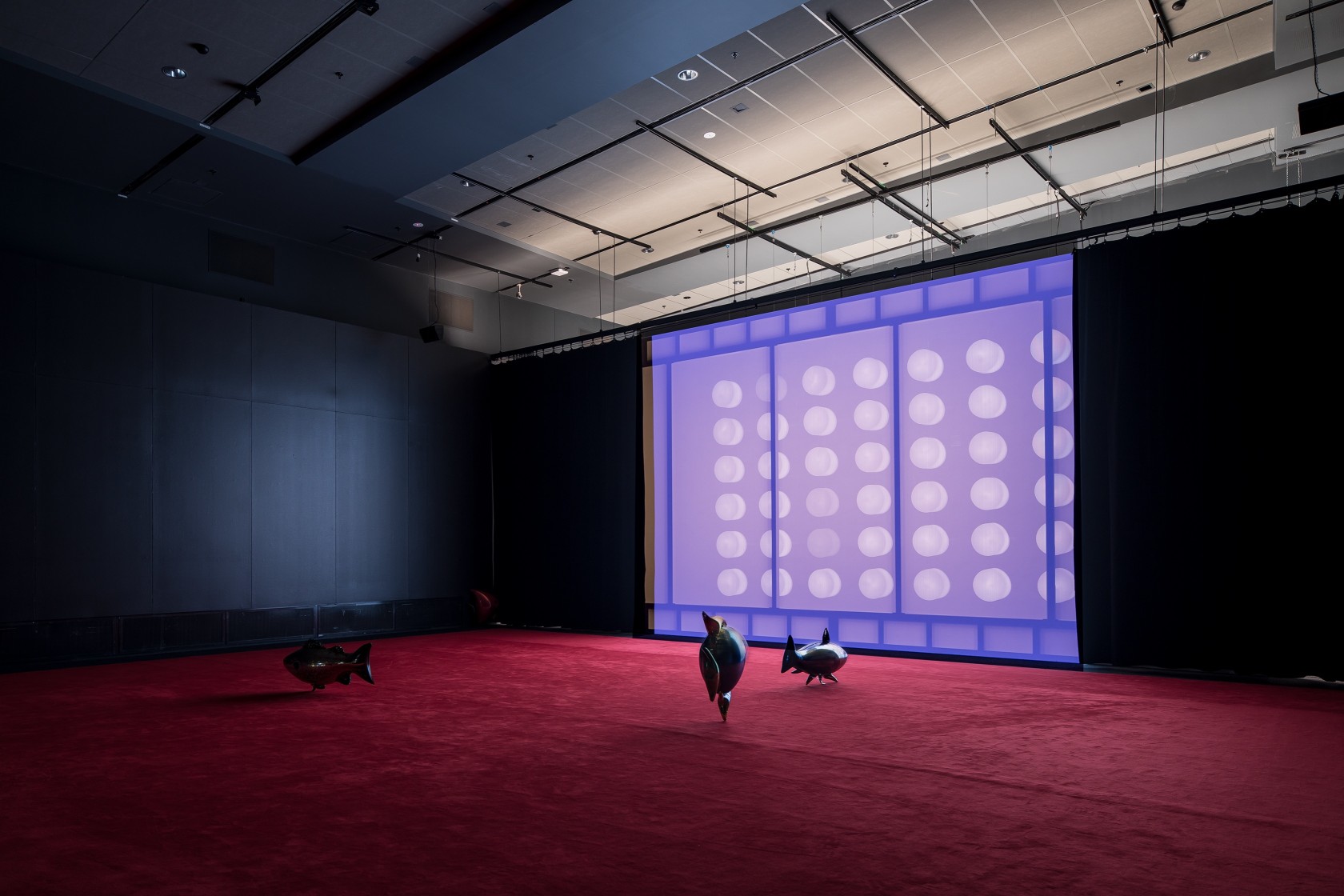 Protomarquee, 2016 Plexiglas, DMX, steel, bulbs The Protomarquee conceived by Philippe Parreno for his first solo exhibition in Australia consists...