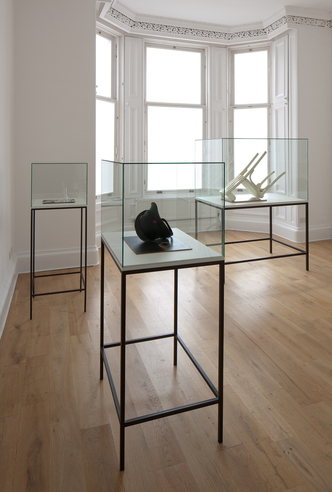 Exhibition view Some Thing, 2013 The Common Guild, Glasgow Photo © Ruth Clark